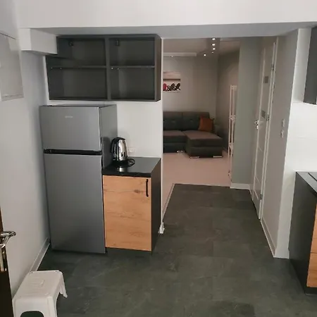 Apartment Szkolna 9 *